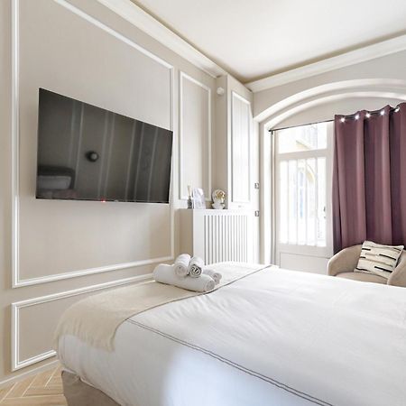 Luxury And Design Studio Invalides Paris Exterior foto