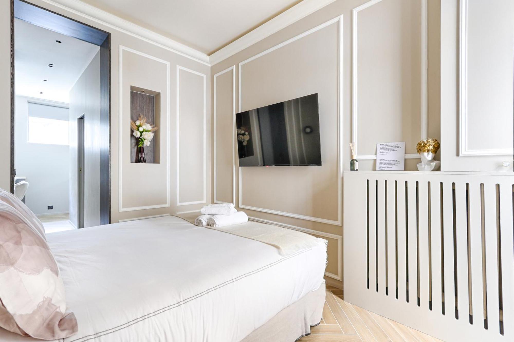 Luxury And Design Studio Invalides Paris Exterior foto